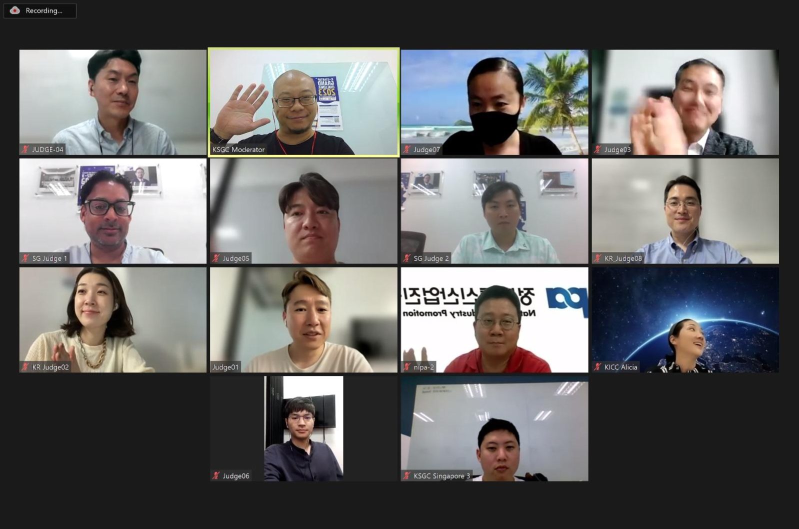 Judges and moderator on a Zoom call during K-Startup Grand Challenge online auditions